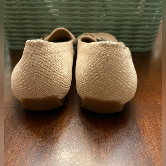 NWOT Naturalizer Womens Kendrick Buckle Loafers - Picture 7 of 8